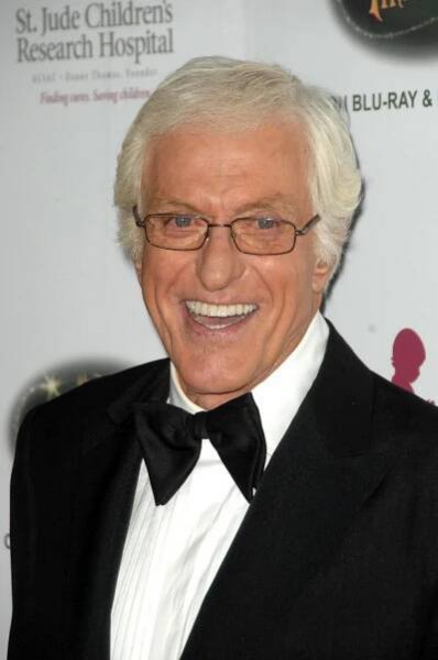 50 Famous People With ENFJ Personality Type