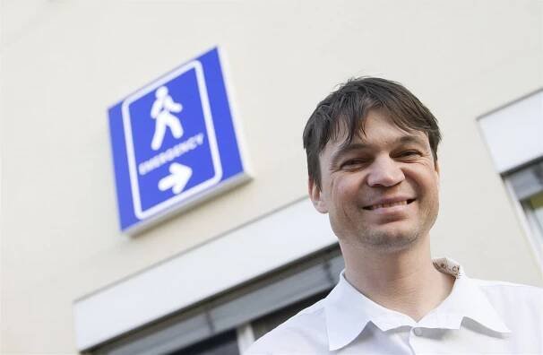 Do schodů nechodím, přiznává Lukáš Pollert, který oslavil čtyřicetiny