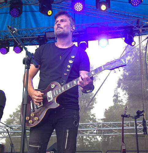 Šternberský kopec rozezní drsný rock, Ledecký i Michal David. Tady je program