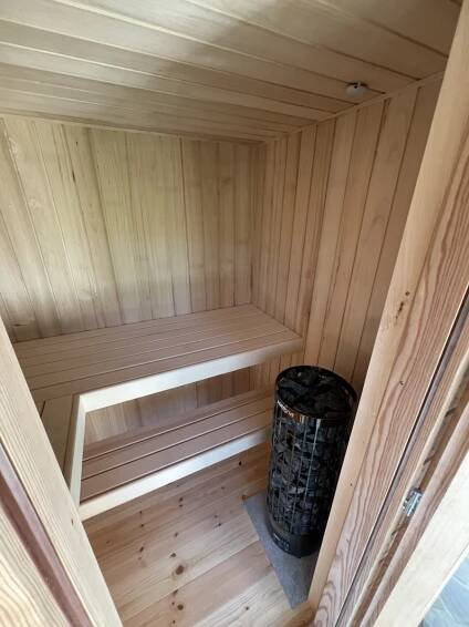 Venkovní finská sauna 185×140 cm, 9kw, wifi – Sauna Brothers