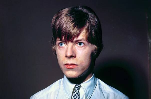 David Bowie: Cesta za slávou - Z filmu - David Bowie