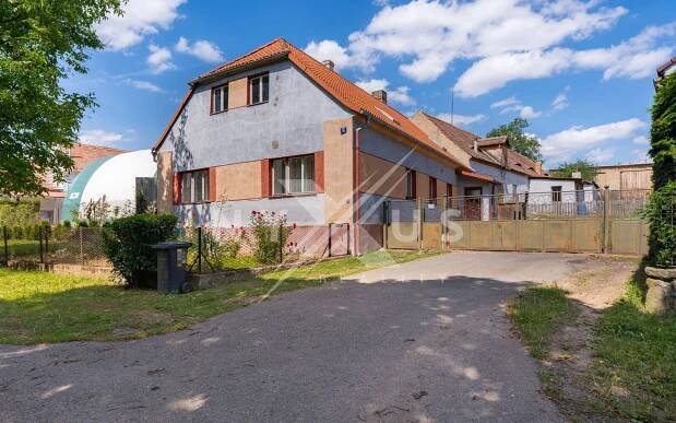 Rodinné domy, Letov, Podbořany, 230 m²