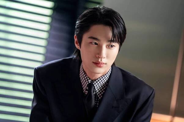 Byeon Woo-seok Takes on Iconic Role in ‘Solo Leveling’ Live-Action Series