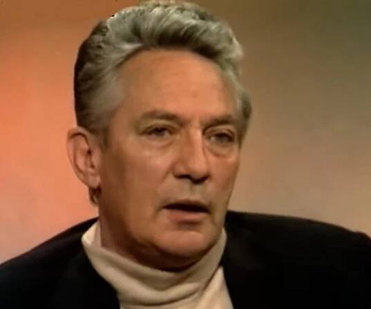 Peter Finch Biography