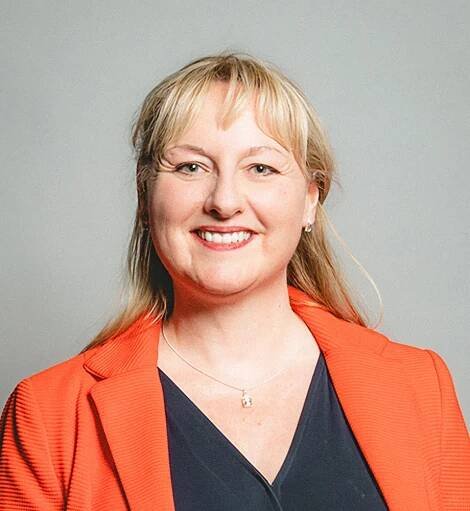 Dr Lisa Cameron