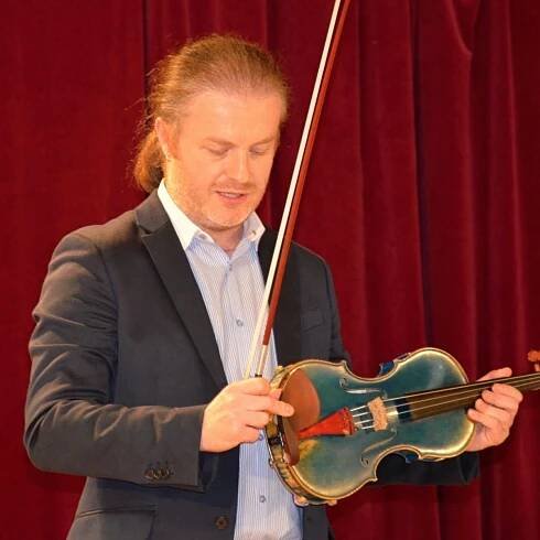 Pavel Šporcl zahrál meziříčským seniorům :: Regiony 24.cz - Internetové zpravodajství ze všech regionů České republiky