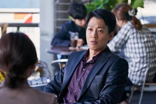 Long libeu deo king : mokpo yeongwoong - Z filmu - Rae-won Kim
