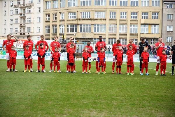 Zase ten Řezníček. Střelcům vévodí o 3 góly, překonání bratra v brance neslavil