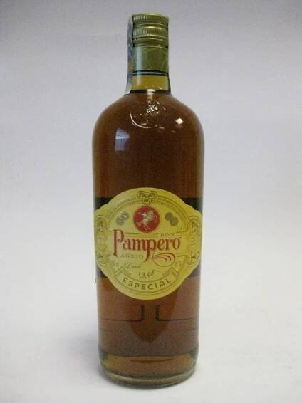 Pampero Aňejo Especial 40 % 1 l - Rumy a elixíry | Prodej potravin, nápojů a alkoholu Rojal