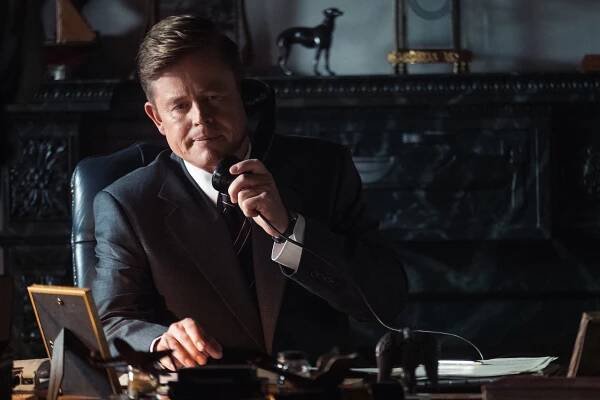 Projekt Modrá kniha - Co se skrývá pod povrchem - Z filmu - Caspar Phillipson