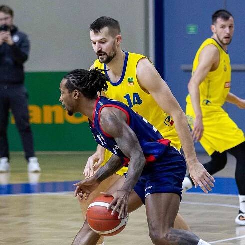 BK Opava - Basket Brno 84:81.