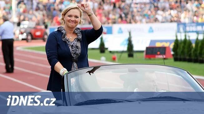 Kocembová slaví 60. Bežeckou legendu nemrzí, že věčně doháněla Kratochvílovou - iDNES.cz