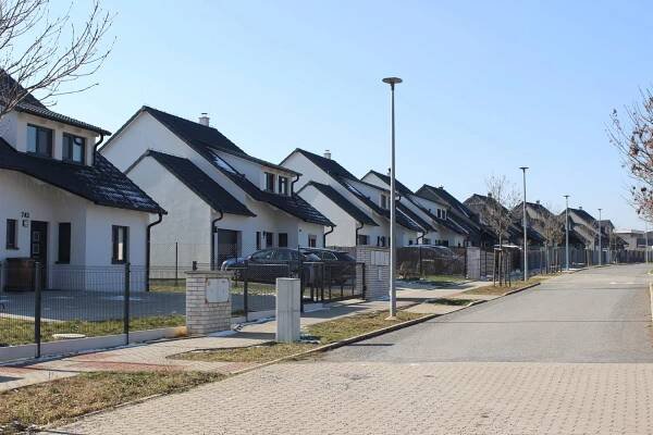 Vysoký Újezd – 1. etapa, KONCHAK s.r.o (KLASIK 127) | pdfund.cz