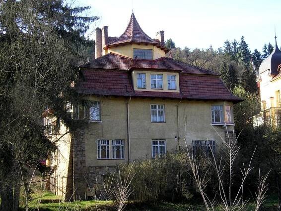 Vila Valaška Luhačovice | Databáze domů s historií