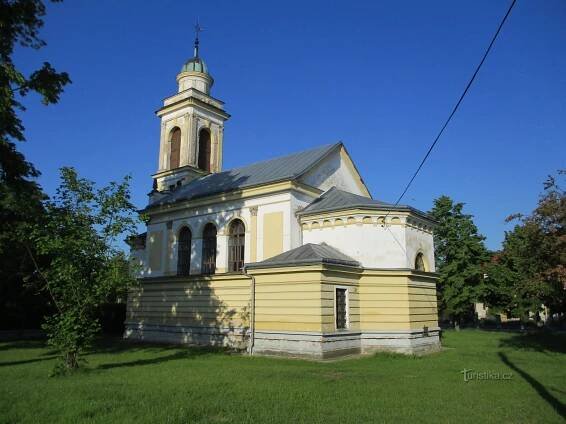 Kostel Nejsvětější Trojice (Lhota pod Libčany)
