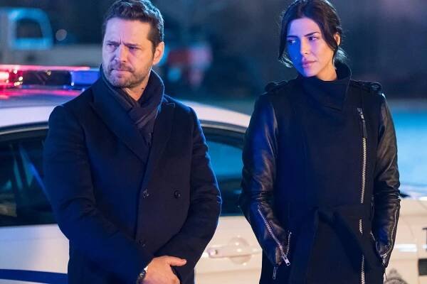 Soukromé očko - Mezi mlýnskými kameny - Z filmu - Jason Priestley, Cindy Sampson
