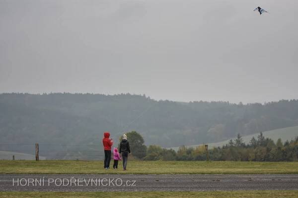Foto: Sportovní odpoledne a drakiáda na Letišti Slušovice