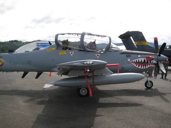 Soubor:A-29 SuperTucano.JPG – Wikipedie