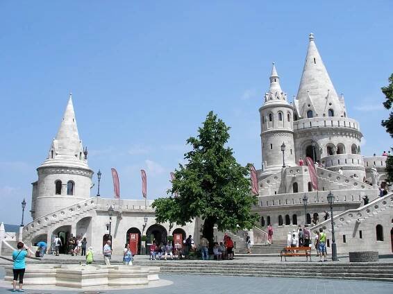 Metropole na Dunaji - Bratislava, Budapešť, Vídeň - poznávací zájezdy Mayer & Crocus s.r.o. 