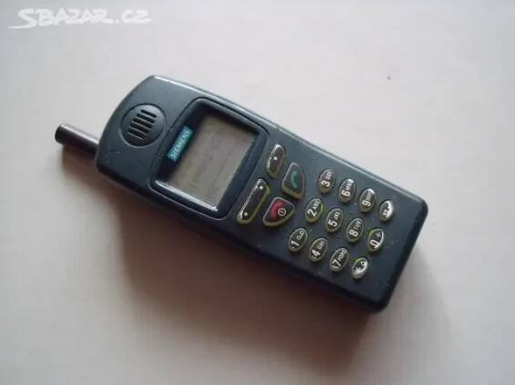 SIEMENS C25, v pořásku, funkční, chybí jen