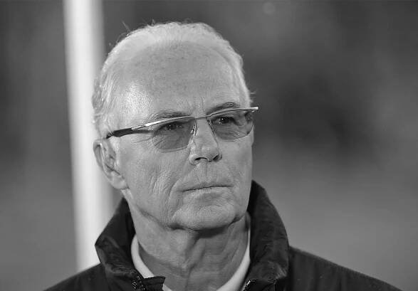 Geschmacklos: Araber pfeifen toten Franz Beckenbauer aus | Exxpress