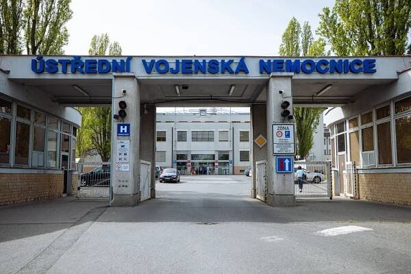 Kontrola v Ústřední vojenské nemocnici našla chyby v dodržování předpisů o zakázkách