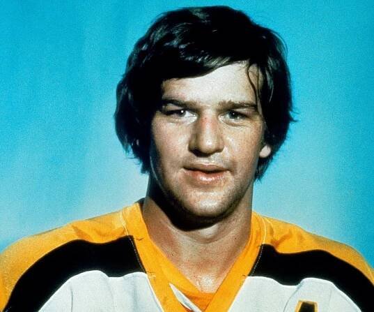 Bobby Orr Biography - Facts, Childhood, Family Life & Achievements