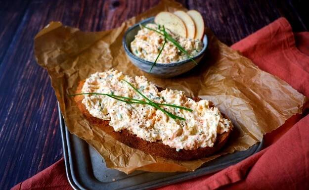 V�born� celerov� pomaz�nka s mrkv� a jablkem