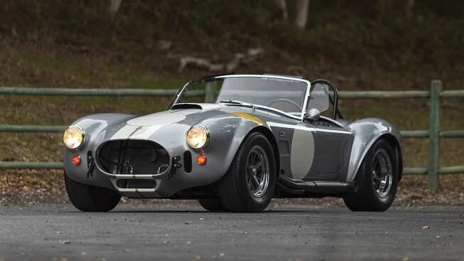 Nejkrásnější Shelby 427 Cobra S/C na světě bude k mání v aukci