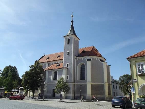 Soubor:Domažlice - Kostel Nanebevzetí Panny Marie.JPG – Wikipedie