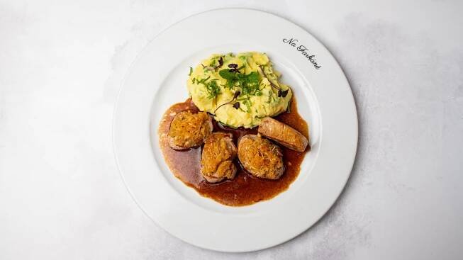 Charleston restaurant | Wolt | Doručení | Karlovy Vary