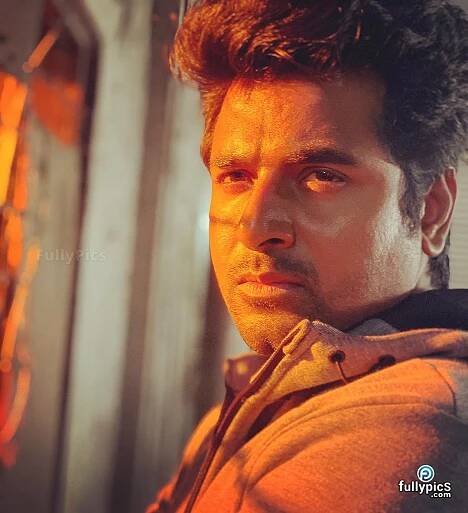 Actor Sivakarthikeyan HD Pictures - FullyPics