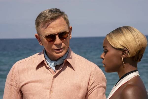 'Knives Out 3' Title Revealed; Movie To Bow In 2025