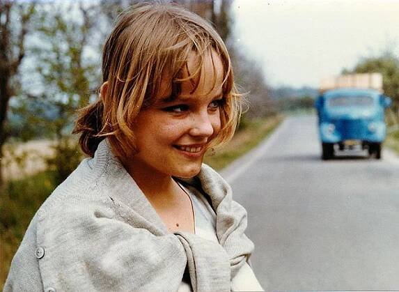 Pozor, vizita! - Z filmu - Veronika Jeníková