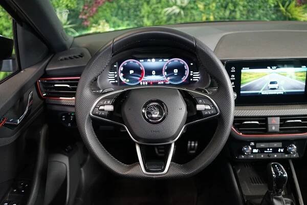 Škoda Scala MONTE CARLO DSG*ZÁRUKA*PANO