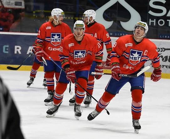 Podívejte se: Znojmo v derby skolilo Třebíč, majitel klubu urážel rozhodčí