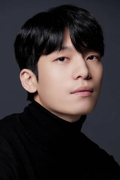 Wi Ha-jun herec