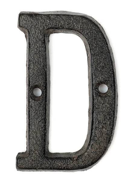 Písmeno D