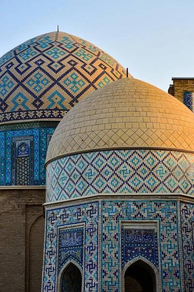 Samarkand City Tour: Culture and Traditions 