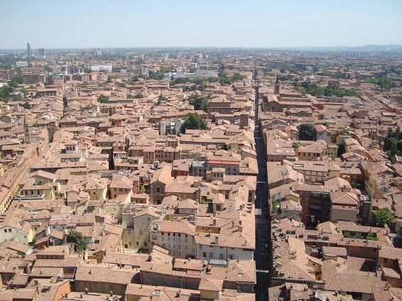Soubor:Bologna 015.JPG