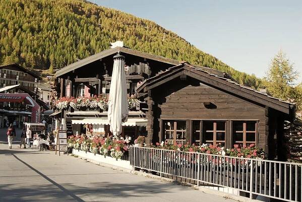 Bed & Breakfast | Restaurant | Zur Mühle | CH-3906 Saas-Fee