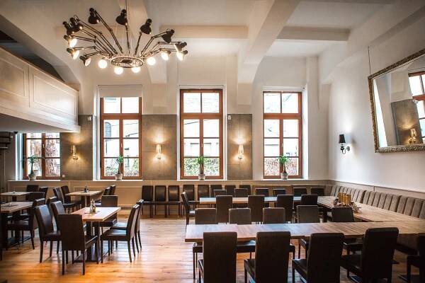 Restaurace v ubytování Hotel Grand