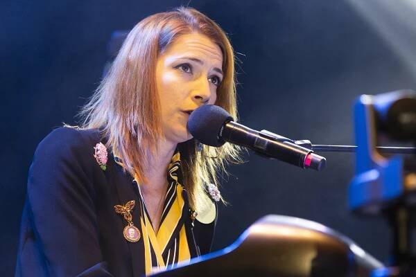 Dorota Nvotová vydáva vinylový singel s piesňami Tabak a V daždi