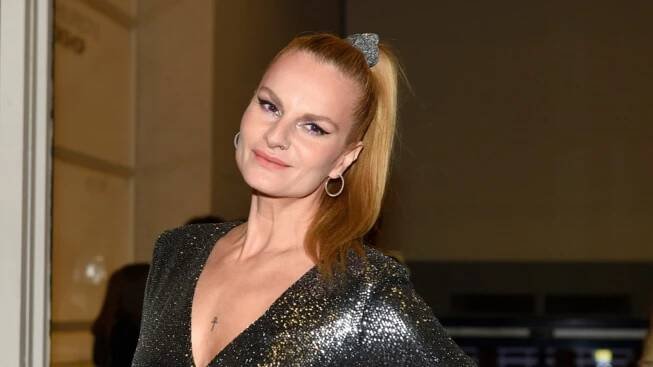 Iva Pazderková se pochlubila tajemným přítelem. Štěstí jí přejí i kolegyně herečky