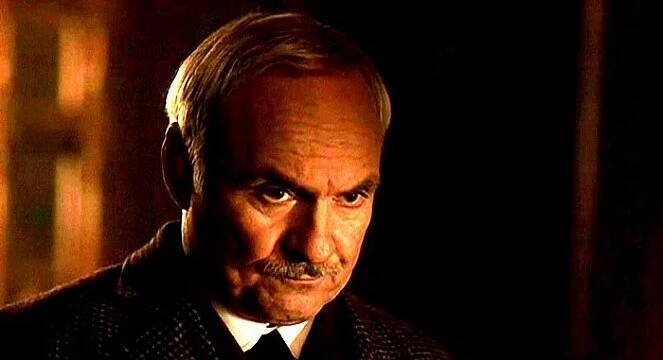 Pes baskervillský - Z filmu - Kenneth Welsh