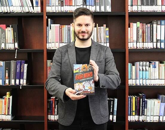 Lživým informacím může uvěřit každý, když potvrdí naše vnímání světa, říká autor knihy o fake news