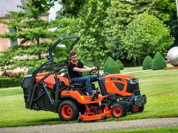 Traktorová kosačka KUBOTA G231HD