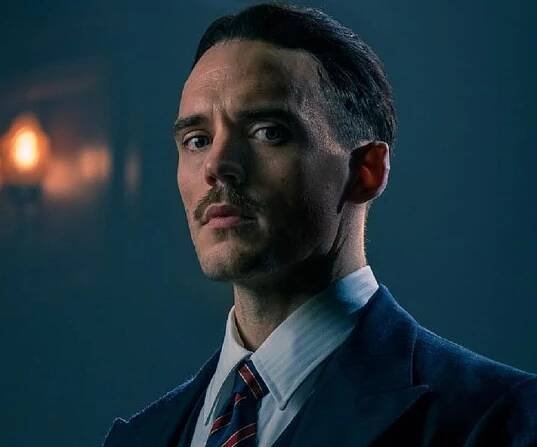 Sam Claflin