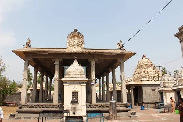 Varadharajaperumal temple, Thirubuvanai