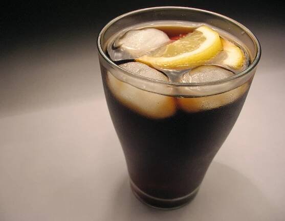 Kola (nápoj)